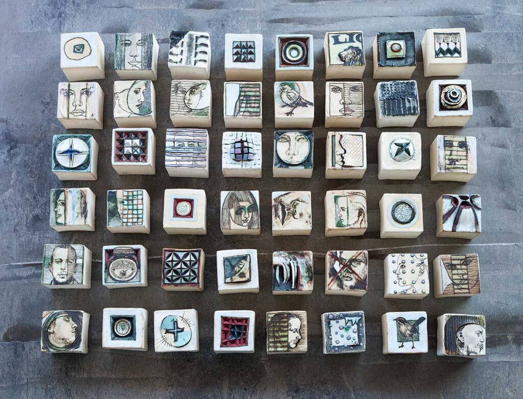 Clay and Ceramics Cubes - Hennie Meyer